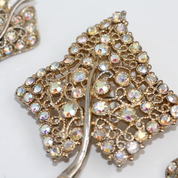 Vintage Rhinestone leaf Brooch & clip-on earrings 3 piece set Aurora bor… - Picture 5 of 6